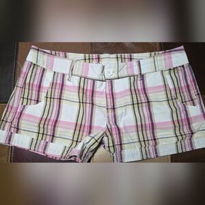 Maurices Plaid Cuffed Shorts Size 11/12